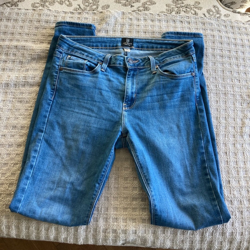 Women’s Just Black Mid Rise Super Skinny Jeans Size 28 EUC